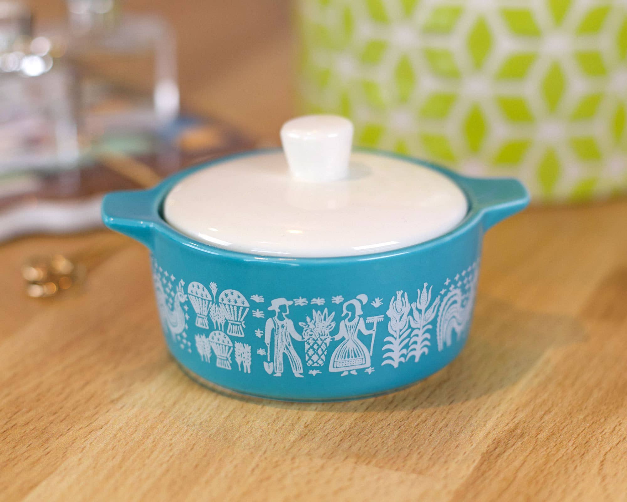 Vintage Pyrex-Inspired Ceramic Trinket Box | Amish Butterprint Casserole Style