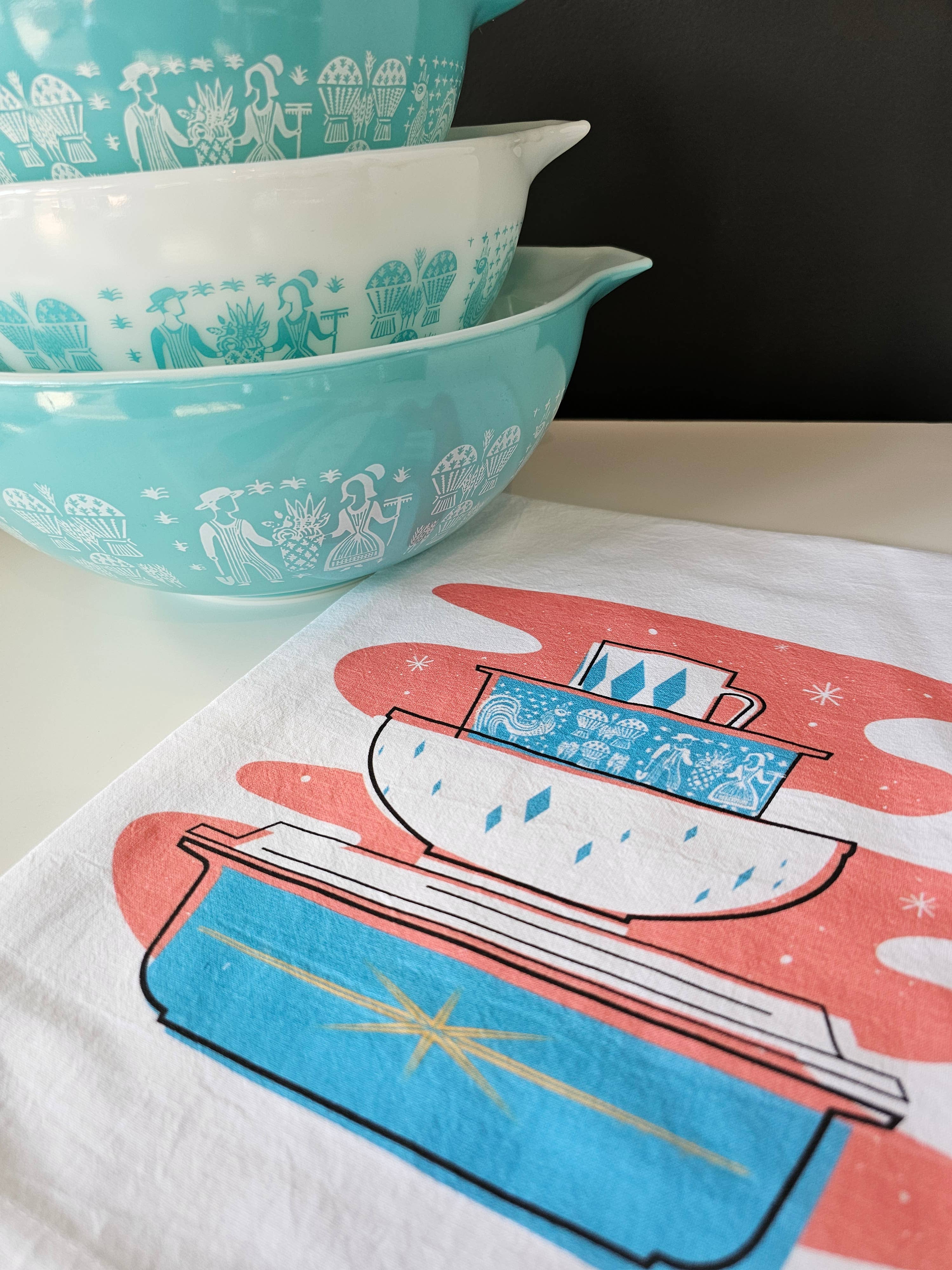 Pyrex Tea Towel - Turquoise Starburst Bowl Stack