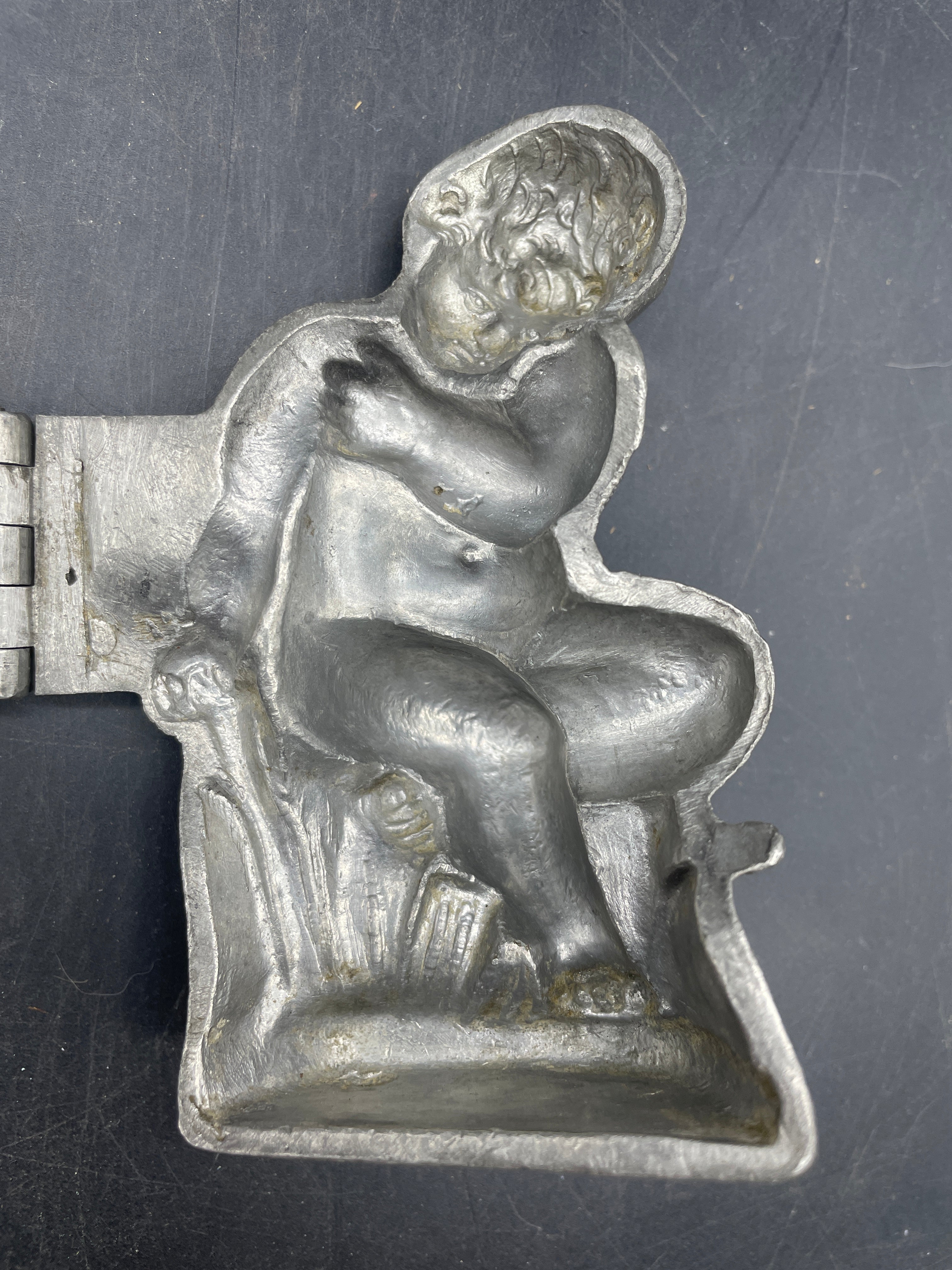 ANTIQUE PEWTER ICE CREAM MOLD #992 CUPID CHERUB BOY 1900'S VICTORIAN ~ E&CO