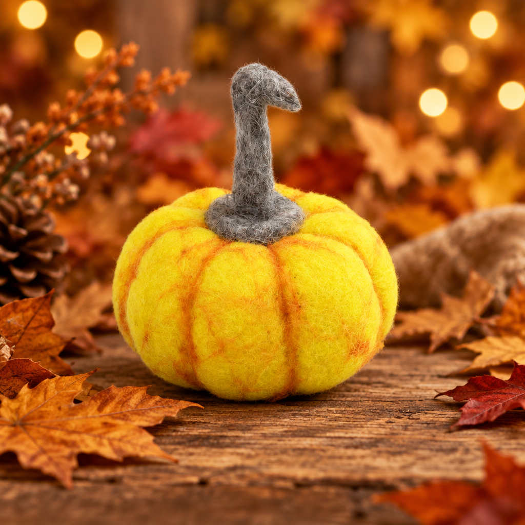 Small Autumn Munchkin Pumpkin | 3.5-Inch Harvest Charm