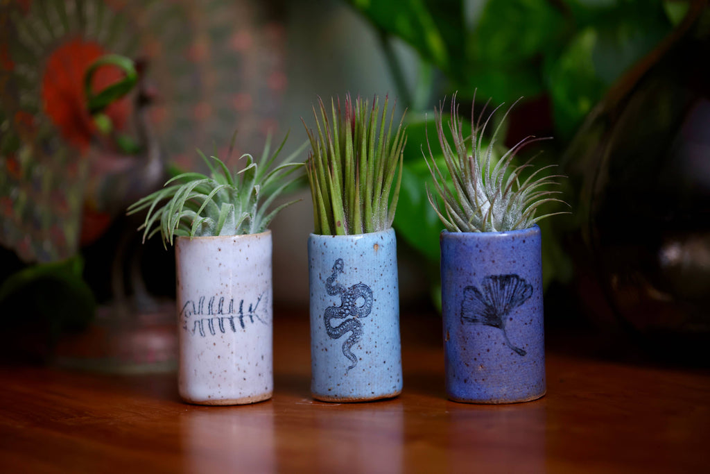 Tiny Tumbler – Bee | Handcrafted Ceramic