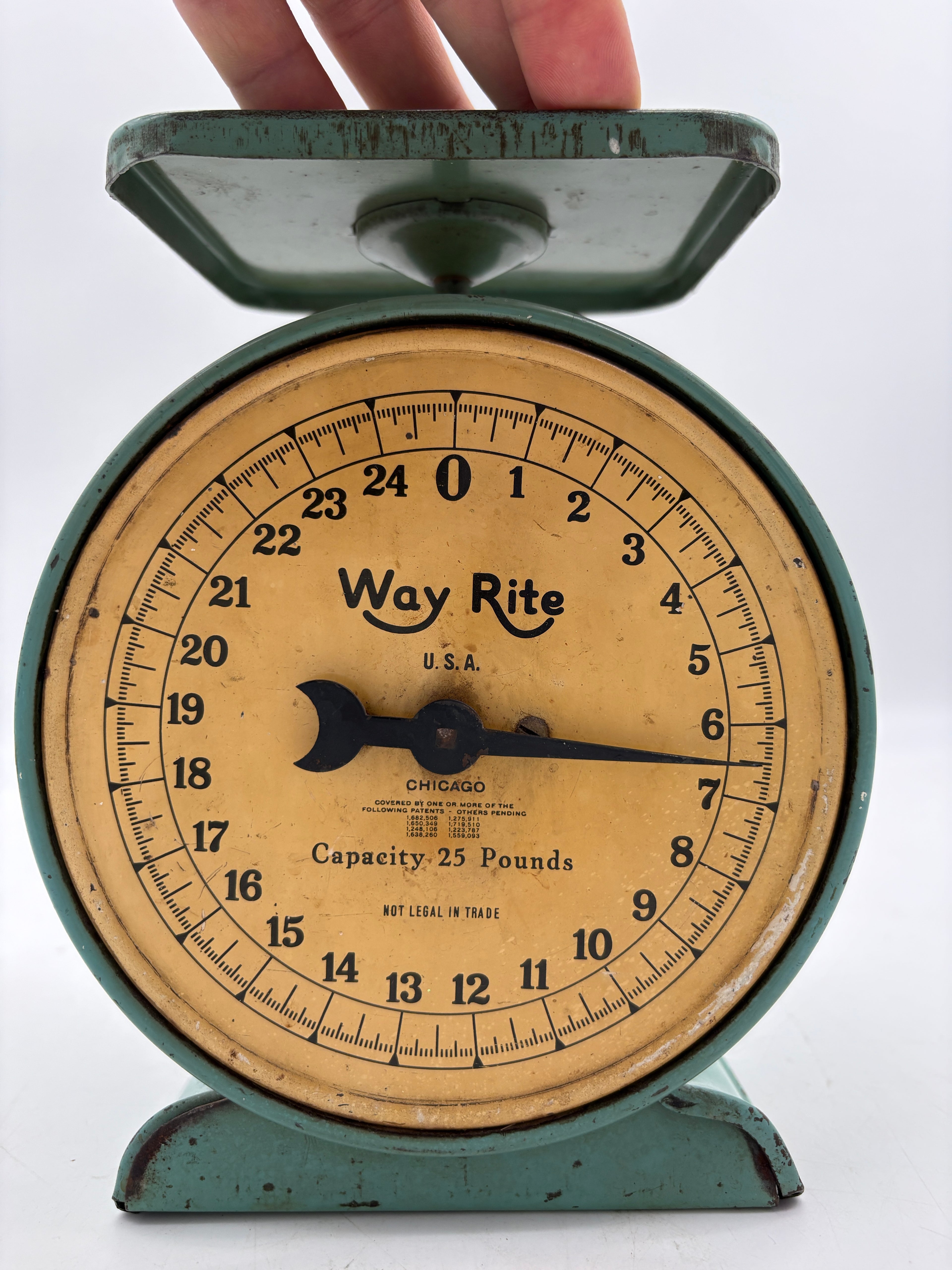 1930s Way Rite Farmhouse Kitchen Scale - Mint Green Mercantile Scale 25 lb Capacity