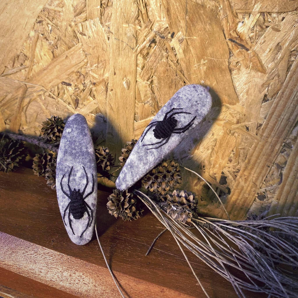 Spider Hand-Embroidered Halloween Hair Clip Barette