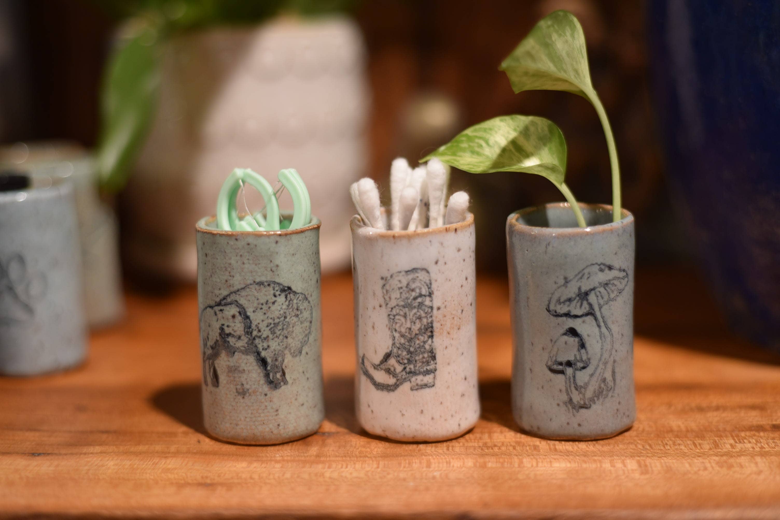 Tiny Tumbler – Pawprint | Handcrafted Ceramic