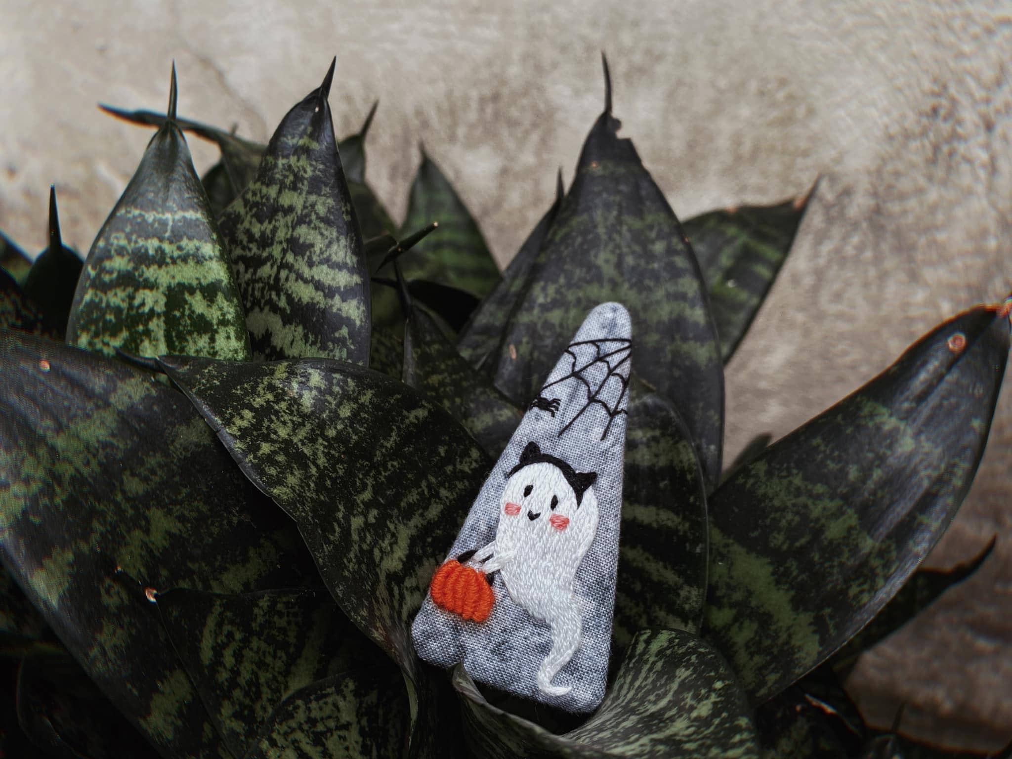 Ghost Hand-Embroidered Halloween Hair Clip Barette