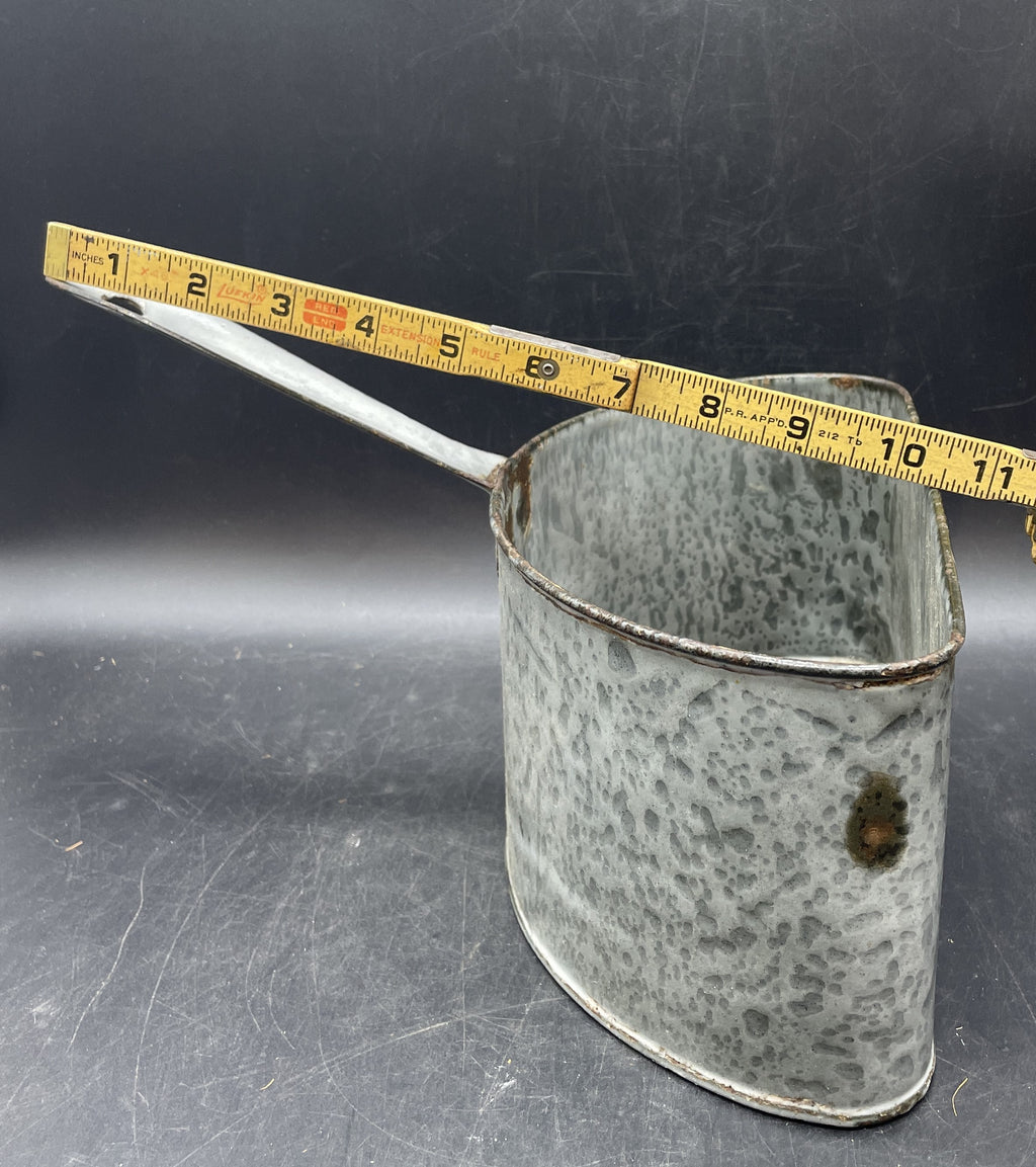 Early 1900's HALF ROUND HALF MOON SHAPED GRAY GRANITEWARE COOKING POT APPROX EARLY 1900'S-1940'S approx. 10.5 x 9 x 7