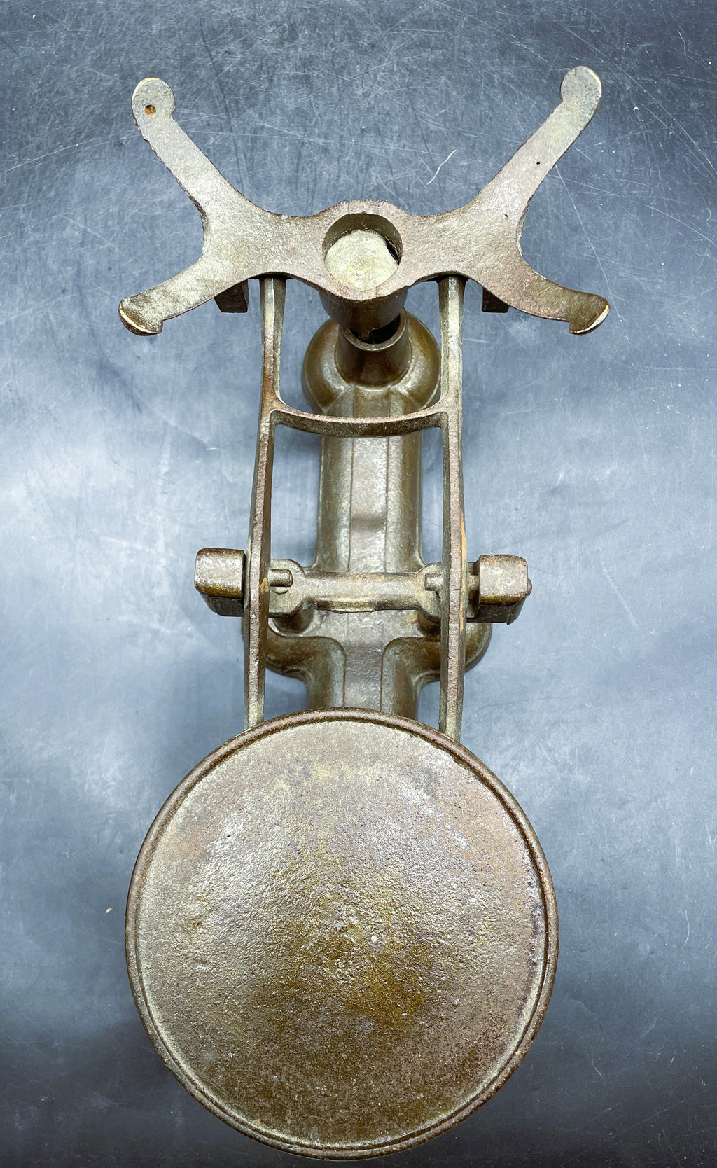 Antique Cast Iron Balance Scale w Weights Primitive General Store Mercantile