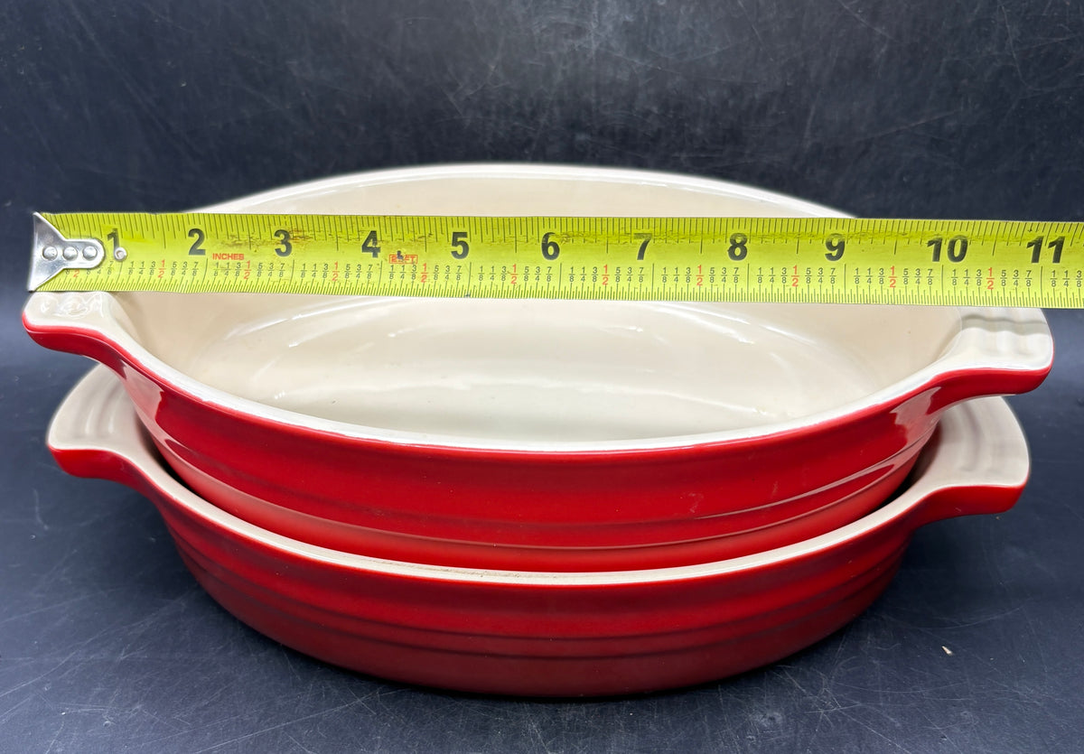 Bistro Reds | Le Creuset Red Oval Stoneware Baking Dishes, Set of 2