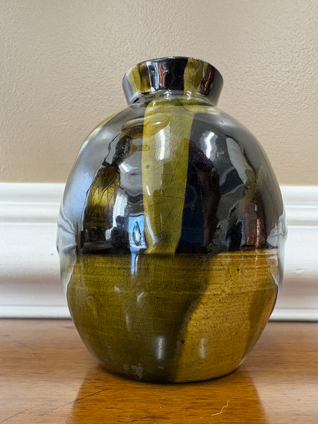 Vintage Kylemore Abbey Pottery Vase