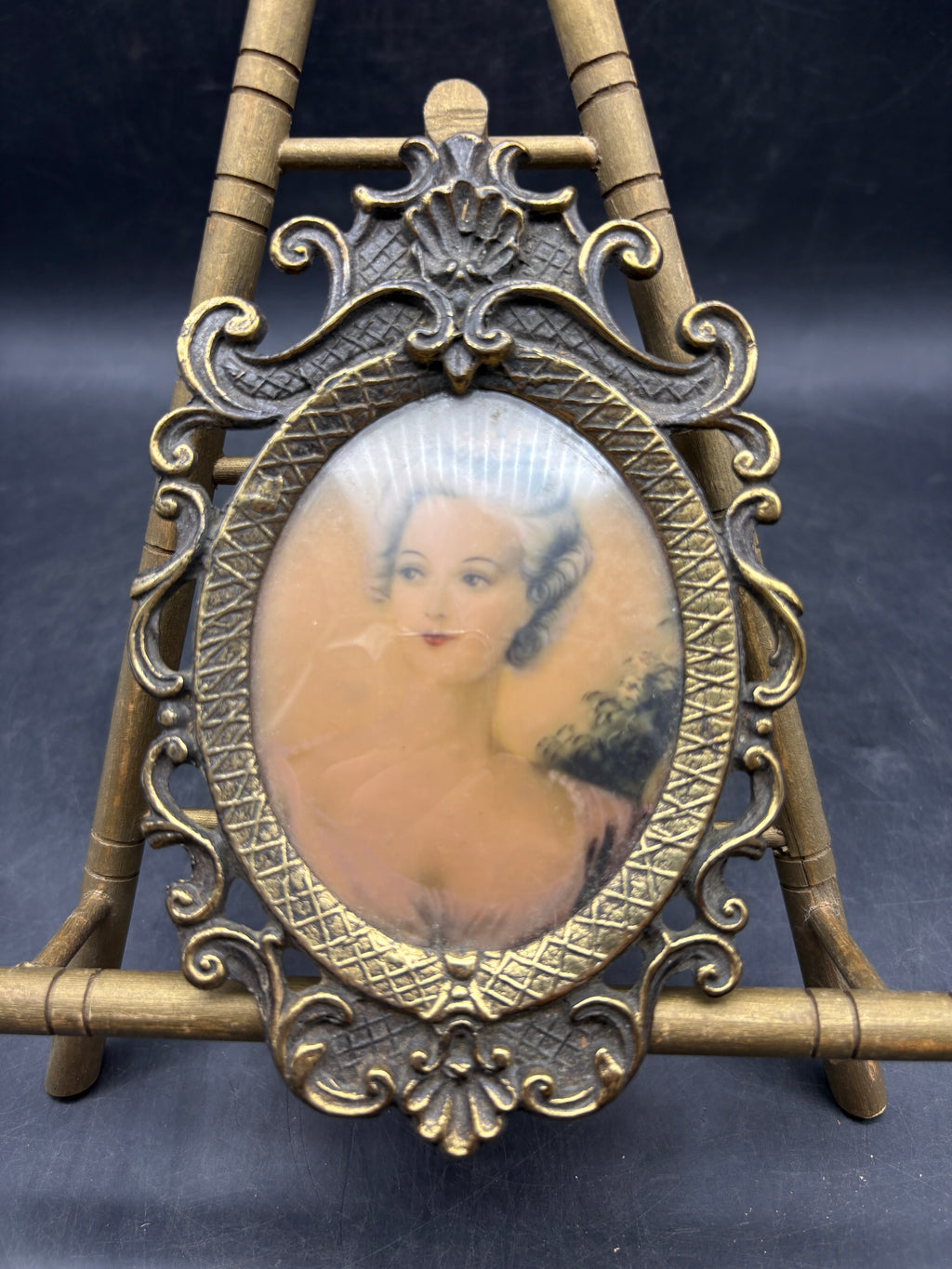 Vintage/Antique Oval Brass Hanging Frame | Victorian Baroque Lady Portrait | Likely Italian