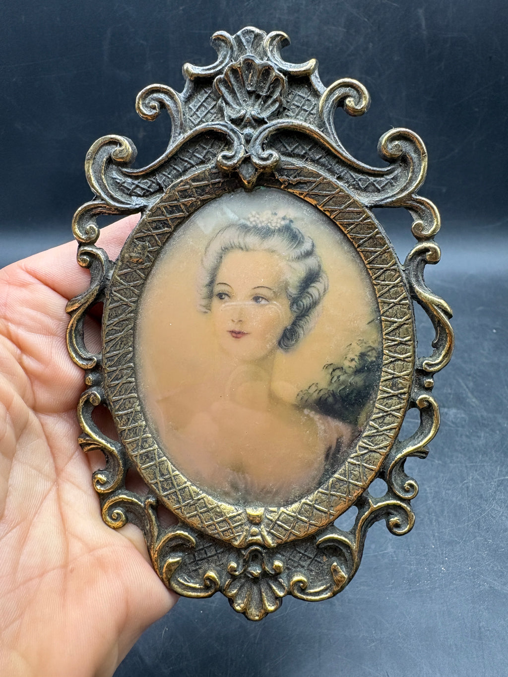 Vintage/Antique Oval Brass Hanging Frame | Victorian Baroque Lady Portrait | Likely Italian