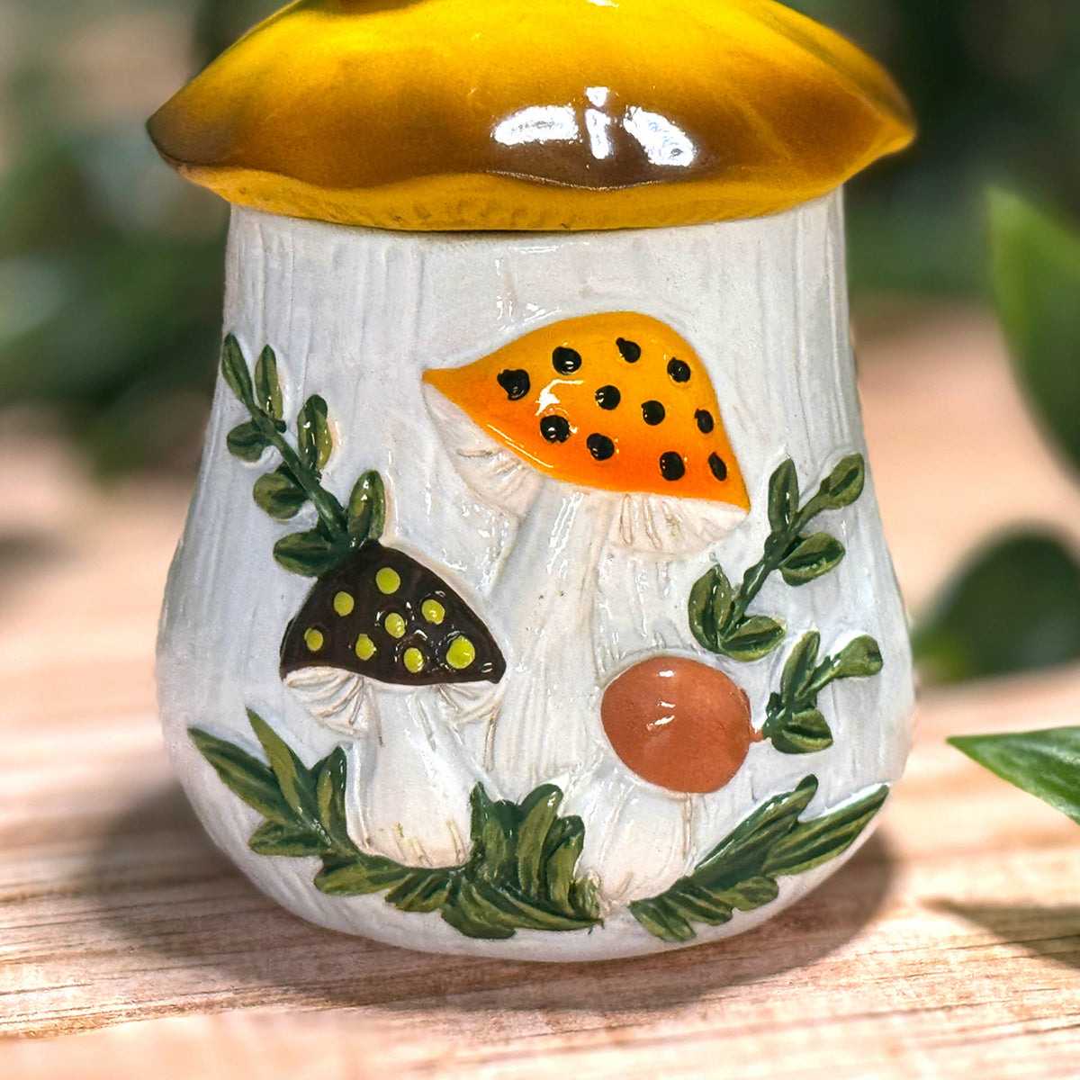Merry Mushroom 70s Style Mini Resin Trinket Box