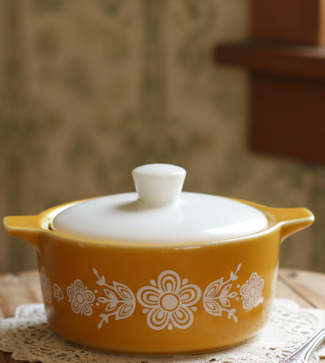Vintage Pyrex-Inspired Ceramic Trinket Box | Butterfly Gold