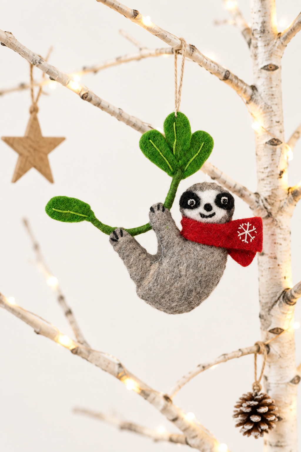 Snowflake Sloth Ornament | A Little Slow-Motion Cheer