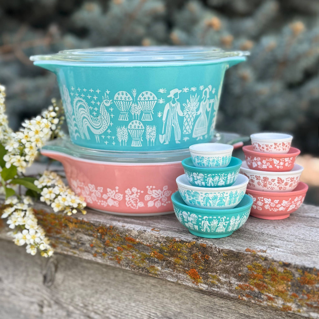 Friendship Miniature Mixing Bowl Stack Pyrex Style Collectible