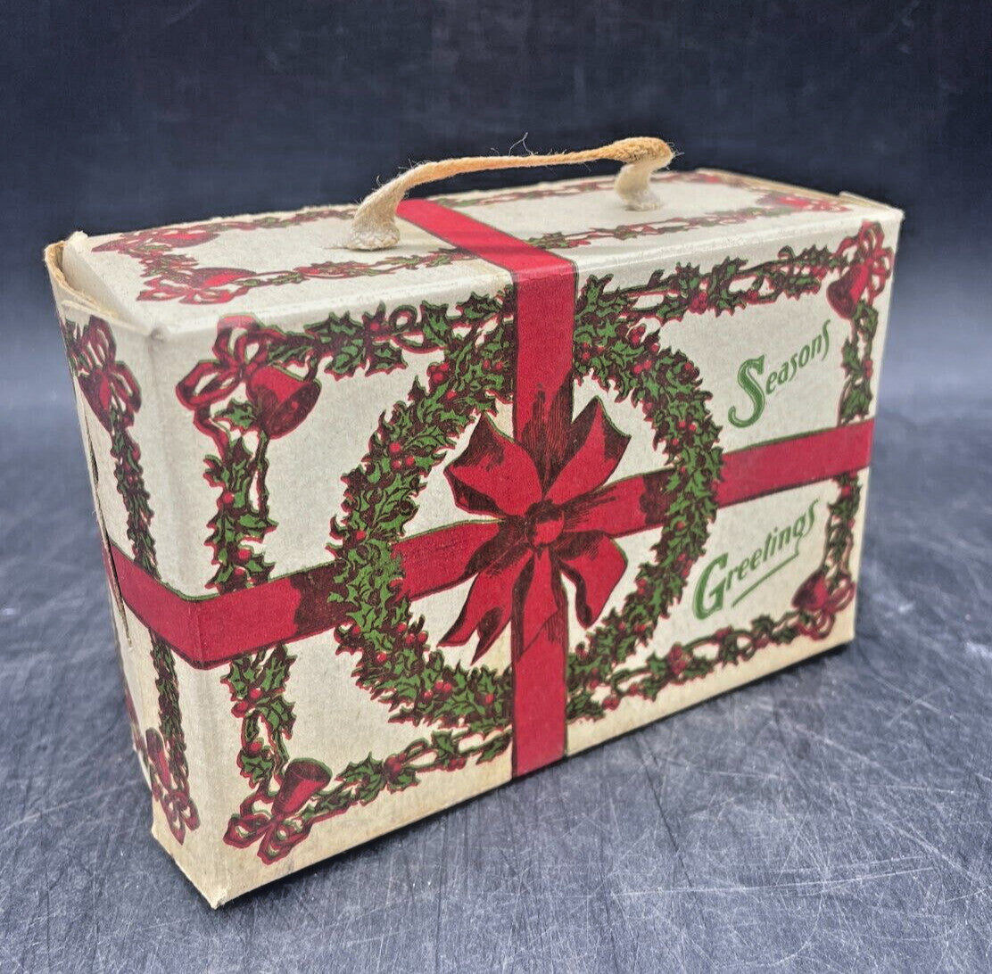 Vintage Christmas Candy Box - Holly Wreath Season's Greetings Holiday Decor