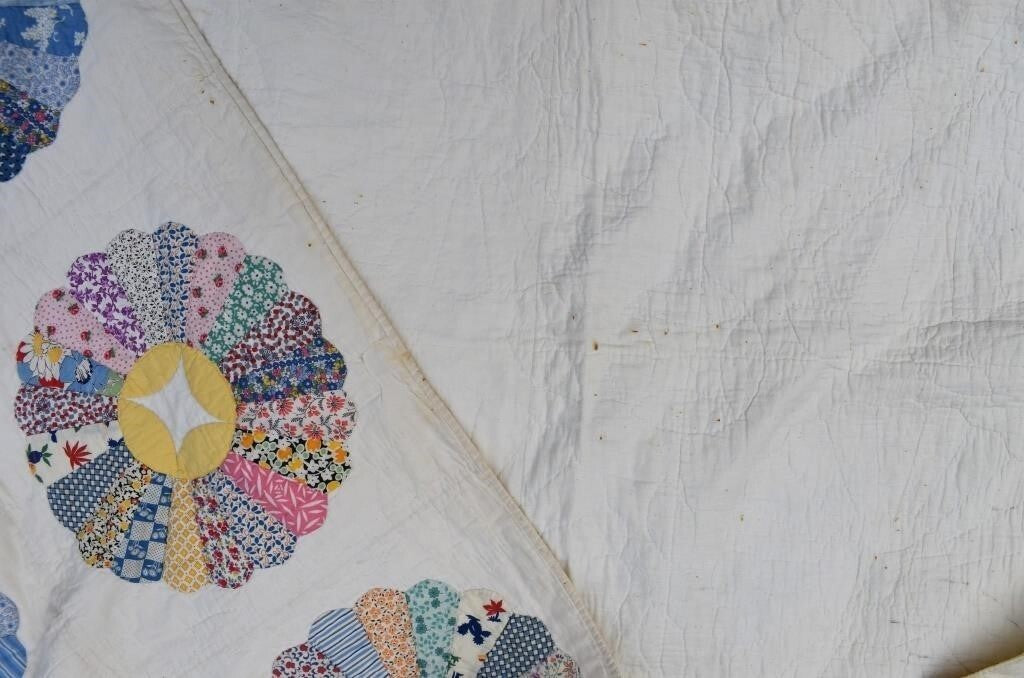 1935 Handmade Signed Ina Kimble Dresden Plate Quilt - Reel Center 64" x 78" Vintage Cotton