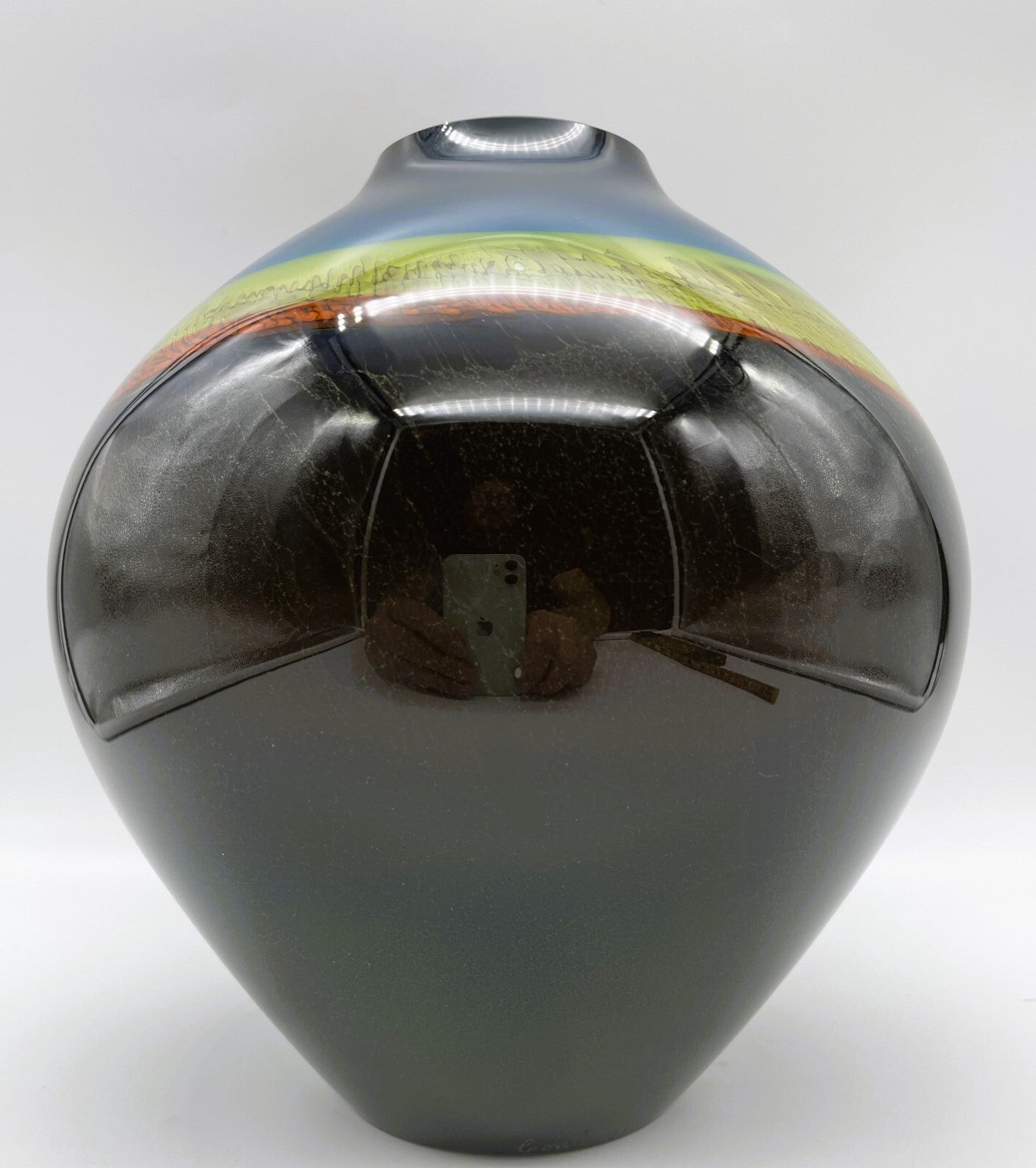 Ronald Guy Corrie Signed Studio Art Glass Vase - Hand Blown 8.5" Tall